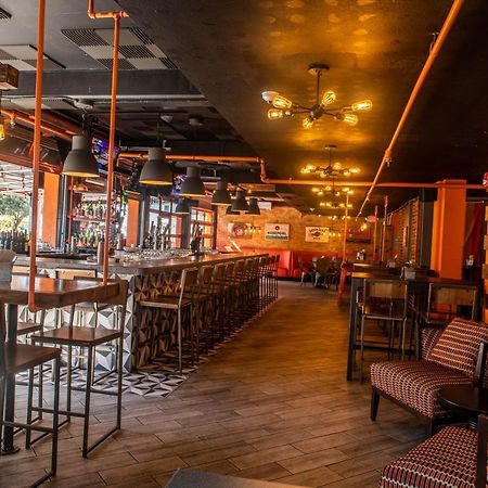 Uptown Hotel St Pete セント・ピーターズバーグ エクステリア 写真